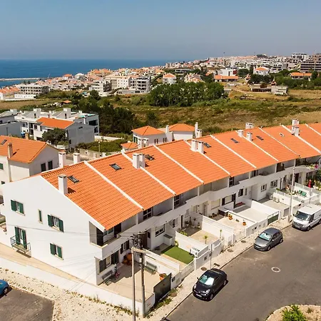 Spacious 3-bedroom In By Soulplaces *