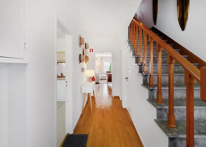 Spacious 3-bedroom In By Soulplaces エリセイラ