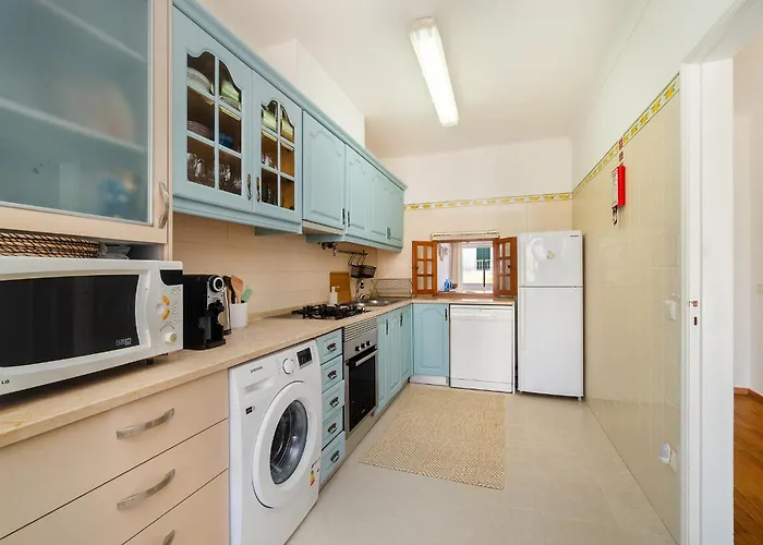 Spacious 3-bedroom In By Soulplaces エリセイラ